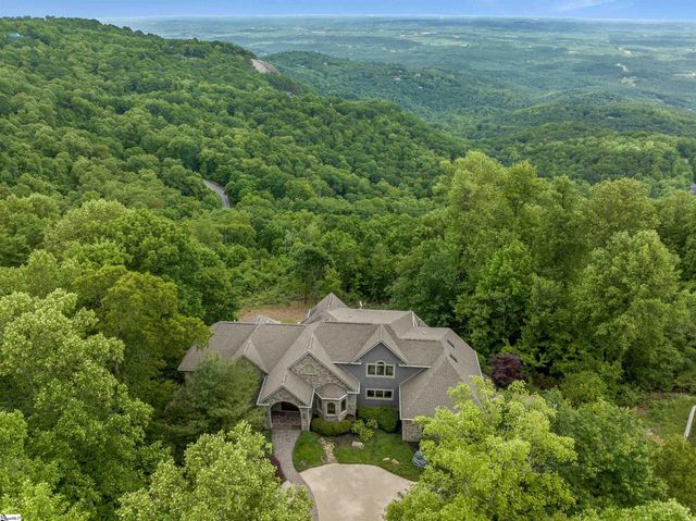 39 The Cliffs Parkway, Landrum, SC 29356