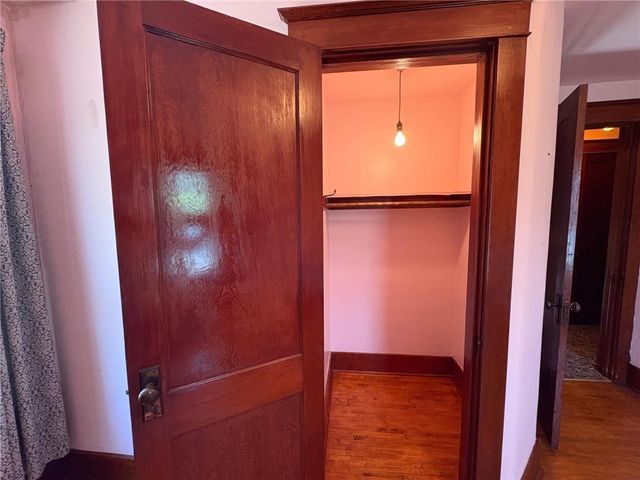 201 3rd Street SE, Renville, MN 56284