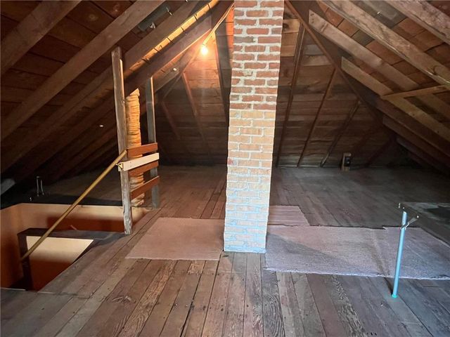 201 3rd Street SE, Renville, MN 56284