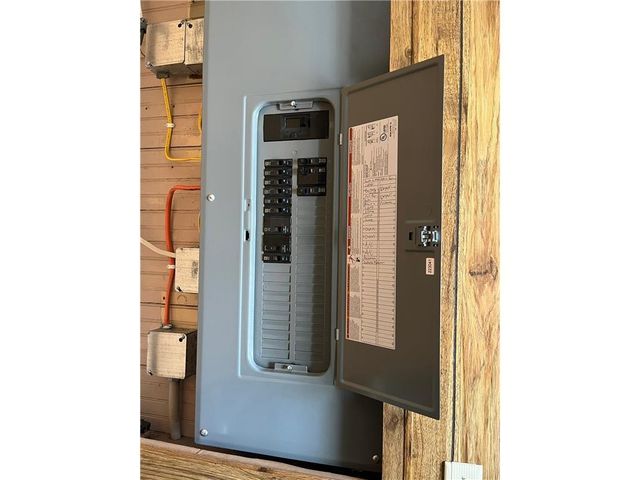 201 3rd Street SE, Renville, MN 56284