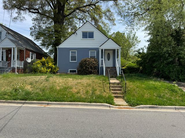 9405 RHODE ISLAND AVE, College Park, MD 20740