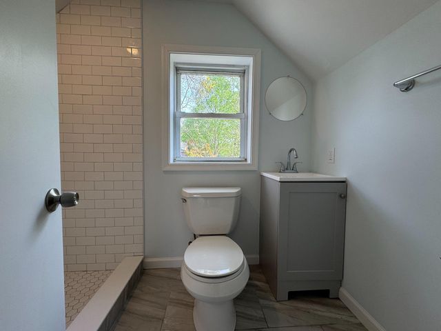 9405 RHODE ISLAND AVE, College Park, MD 20740