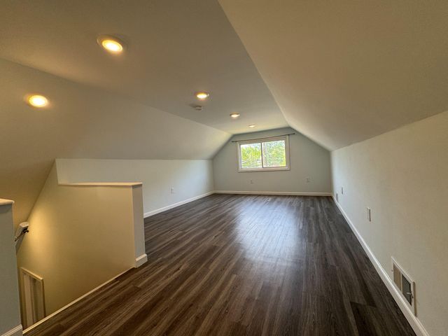 9405 RHODE ISLAND AVE, College Park, MD 20740