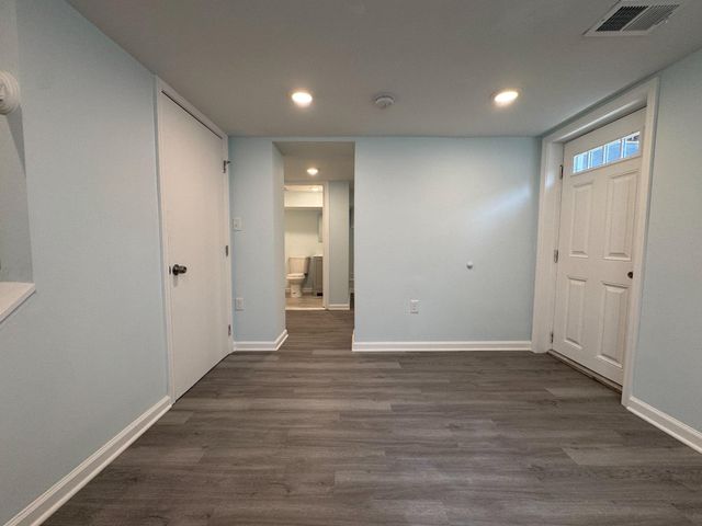 9405 RHODE ISLAND AVE, College Park, MD 20740