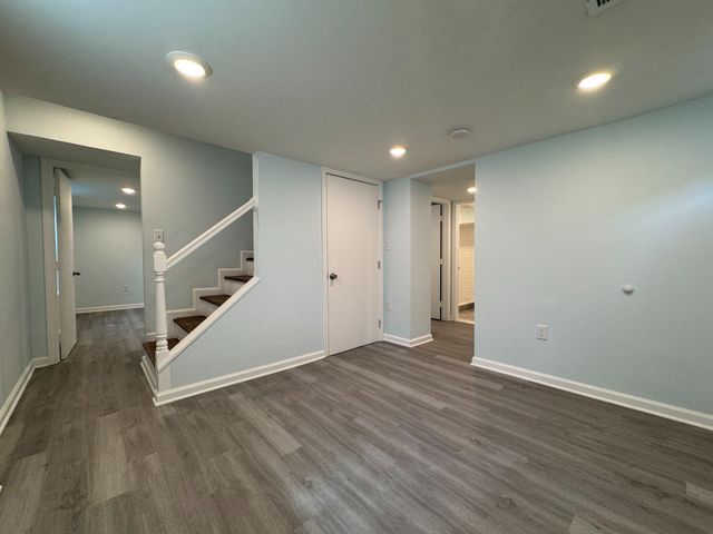 9405 RHODE ISLAND AVE, College Park, MD 20740