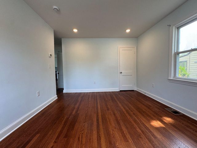 9405 RHODE ISLAND AVE, College Park, MD 20740