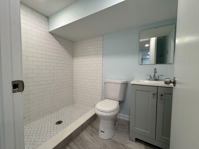 9405 RHODE ISLAND AVE, College Park, MD 20740