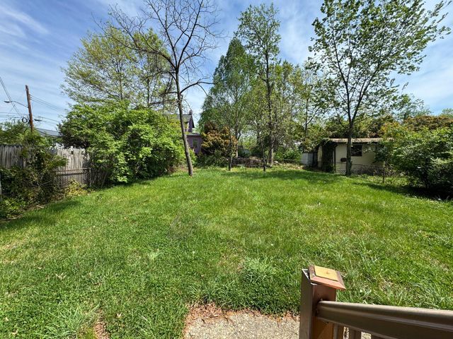 9405 RHODE ISLAND AVE, College Park, MD 20740