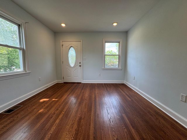 9405 RHODE ISLAND AVE, College Park, MD 20740