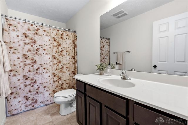 3634 Marwood Drive, Bellbrook, OH 45305