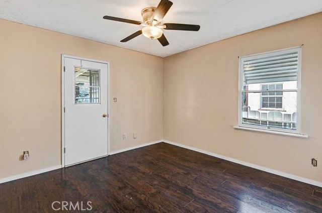 1229 Castaic Avenue, Bakersfield, CA 93308