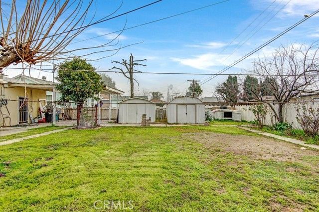 1229 Castaic Avenue, Bakersfield, CA 93308