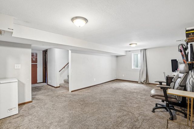 5125 Howe Lane, Brooklyn Center, MN 55429