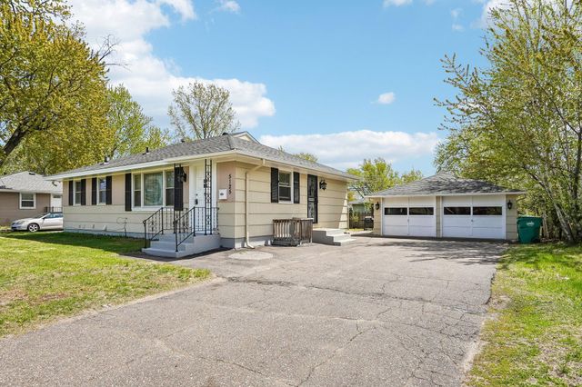 5125 Howe Lane, Brooklyn Center, MN 55429
