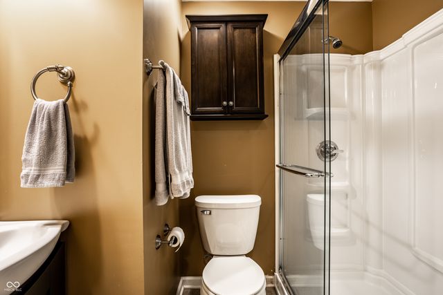 13128 Glenside Drive, Fishers, IN 46037