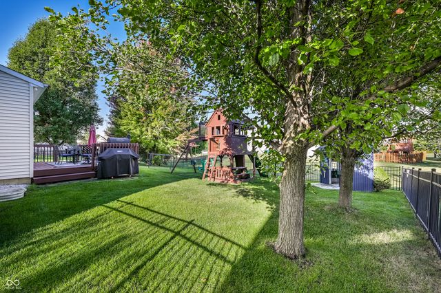 13128 Glenside Drive, Fishers, IN 46037