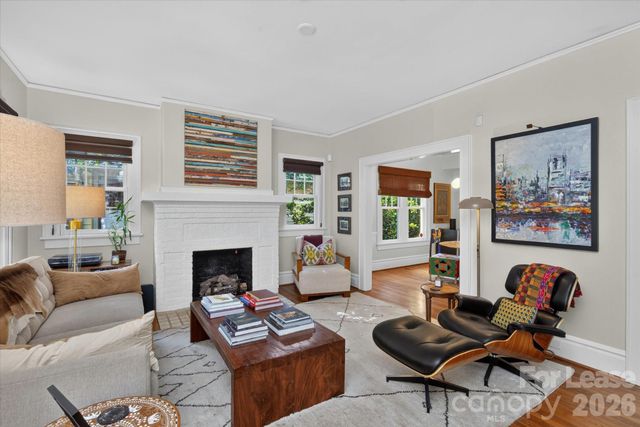 2038 Dartmouth Place, Charlotte, NC 28207