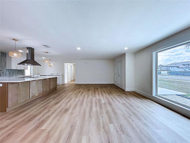 1401 GULF BOULEVARD, Belleair Beach, FL 33786