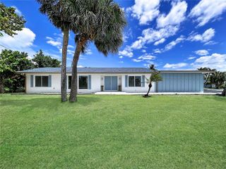 1401 GULF BOULEVARD, Belleair Beach, FL 33786