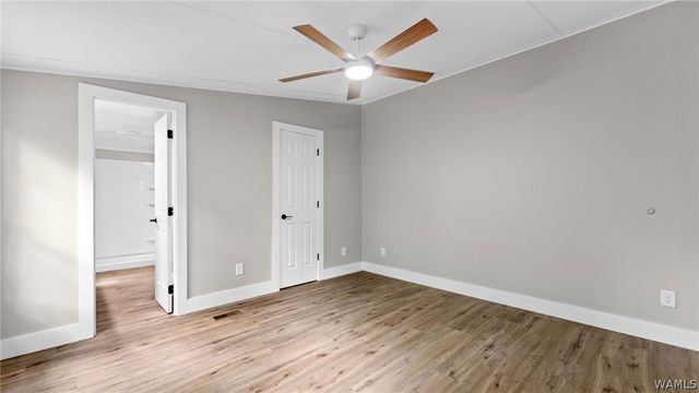 14231 Countryside Dr, Northport, AL 35475