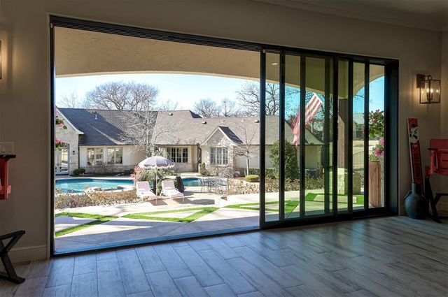 2204 Catalina Drive, Edmond, OK 73013