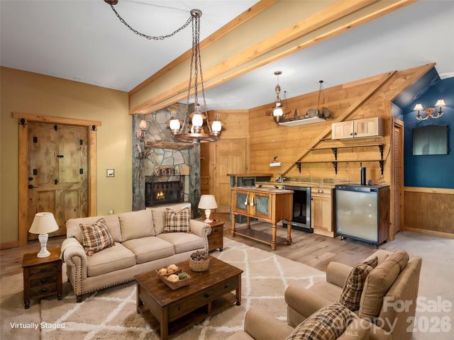413 Green Hills Road, Mill Spring, NC 28756