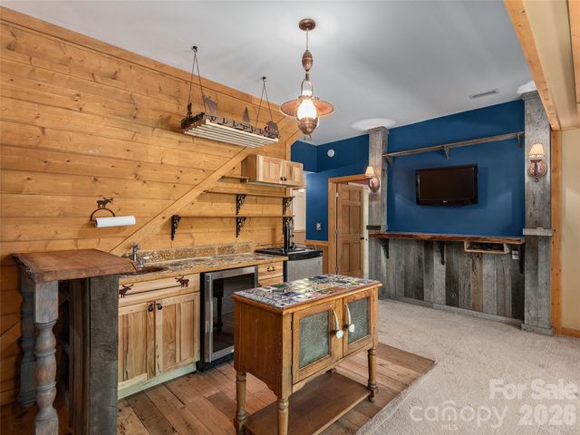 413 Green Hills Road, Mill Spring, NC 28756