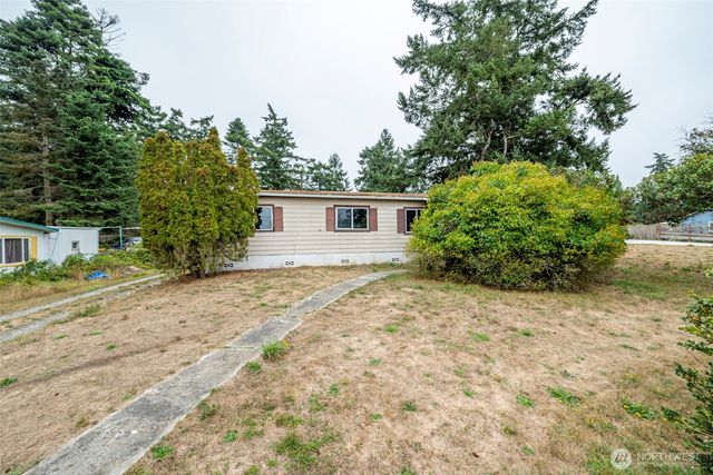 994 Diane Avenue, Oak Harbor, WA 98277