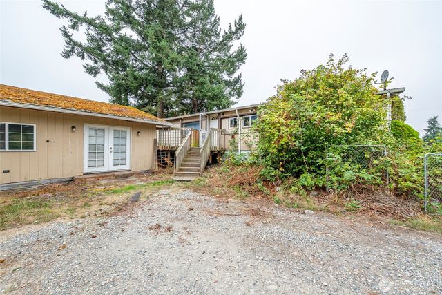 994 Diane Avenue, Oak Harbor, WA 98277