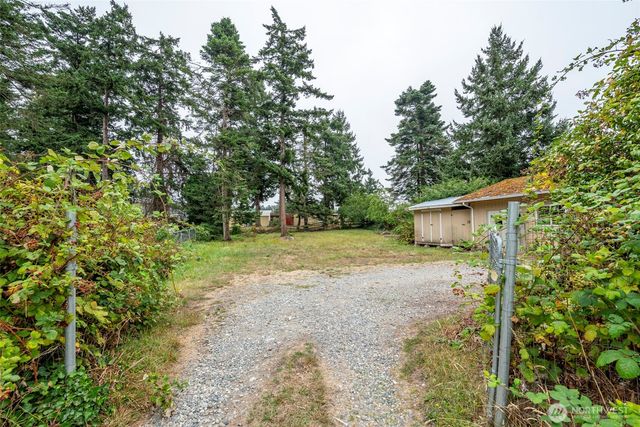 994 Diane Avenue, Oak Harbor, WA 98277