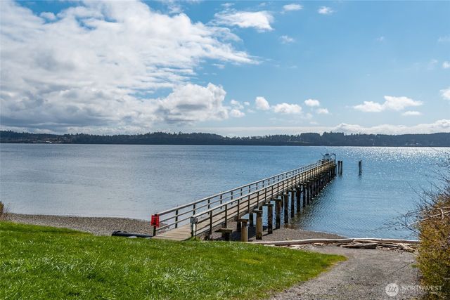 994 Diane Avenue, Oak Harbor, WA 98277