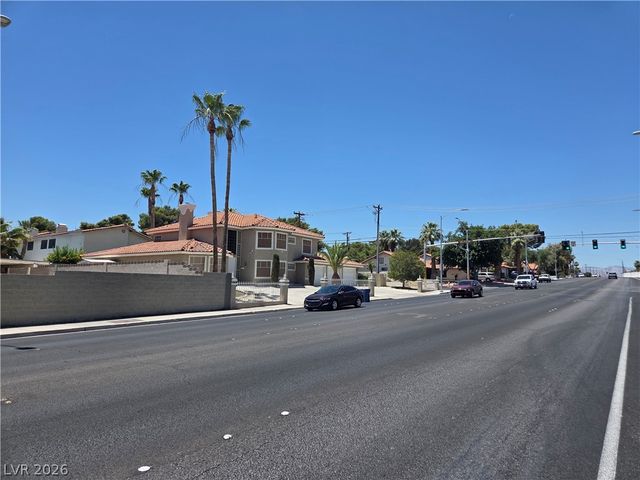 3013 West Oakey Boulevard, Las Vegas, NV 89102
