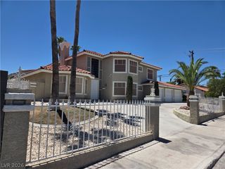 3013 West Oakey Boulevard, Las Vegas, NV 89102