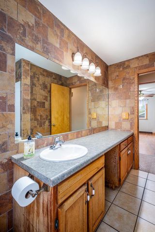 1666 240th AVENUE, Kansasville, WI 53139