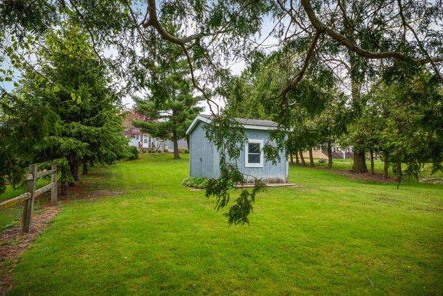 1666 240th AVENUE, Kansasville, WI 53139