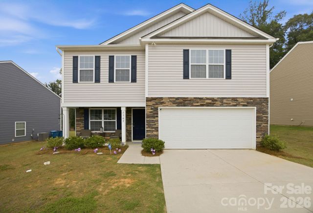 2307 Meadow Stream Drive, Sherrills Ford, NC 28673