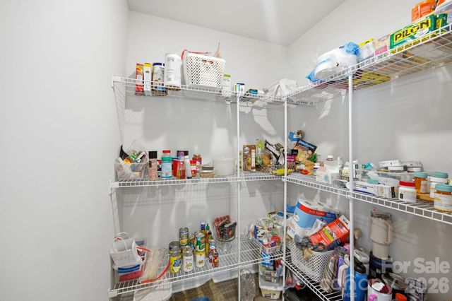 2307 Meadow Stream Drive, Sherrills Ford, NC 28673
