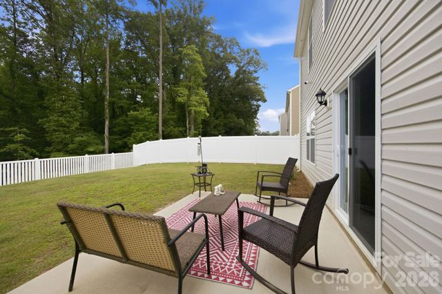 2307 Meadow Stream Drive, Sherrills Ford, NC 28673