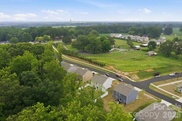 2307 Meadow Stream Drive, Sherrills Ford, NC 28673