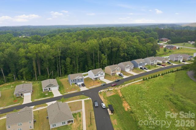 2307 Meadow Stream Drive, Sherrills Ford, NC 28673
