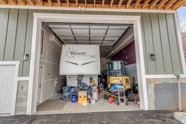 1175 S CHOKE CHERRY DR, Garden City, UT 84028