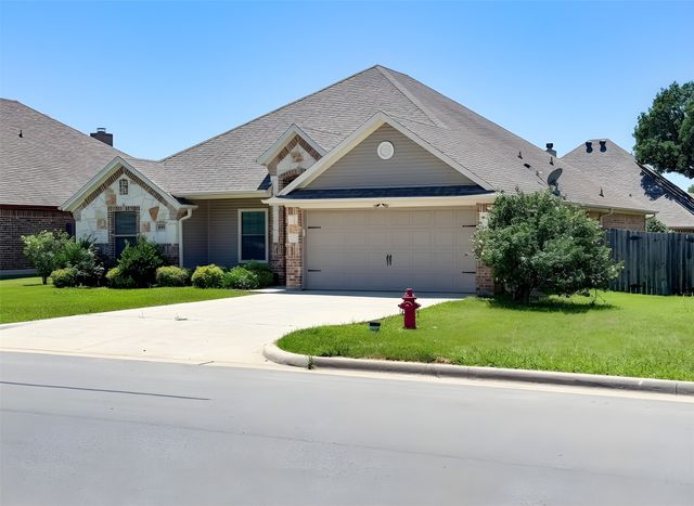 1209 Butterfield Street, Bridgeport, TX 76426