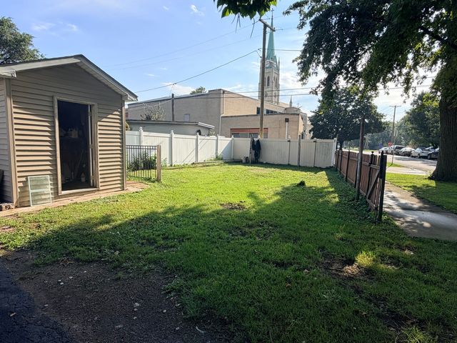 400 Summit Street, Joliet, IL 60435
