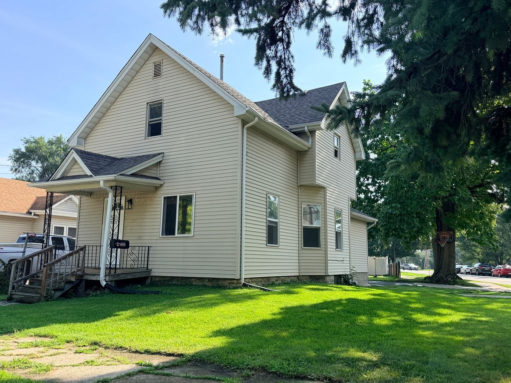 400 Summit Street, Joliet, IL 60435
