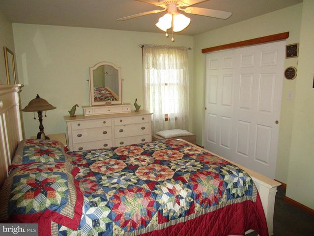 7 MARY HILL RD, Spring Mount, PA 19478