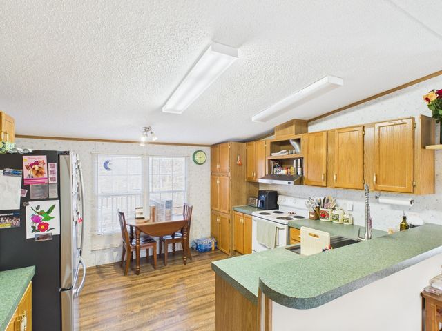 66 Indian Trail TRL, Henry, VA 24102