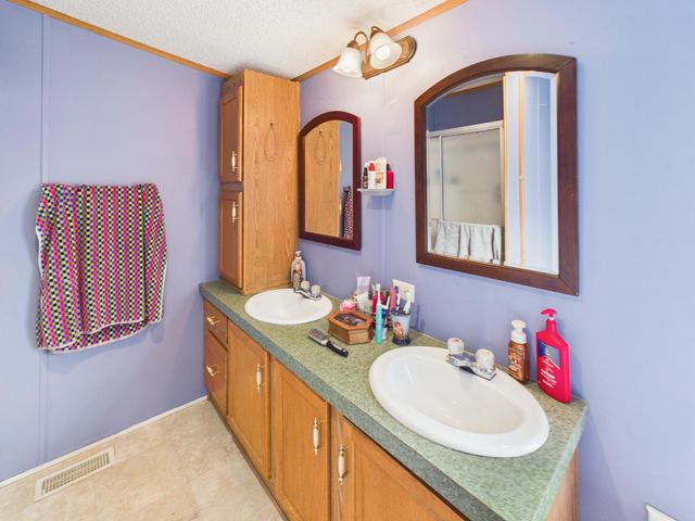 66 Indian Trail TRL, Henry, VA 24102