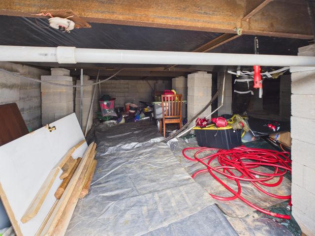 66 Indian Trail TRL, Henry, VA 24102