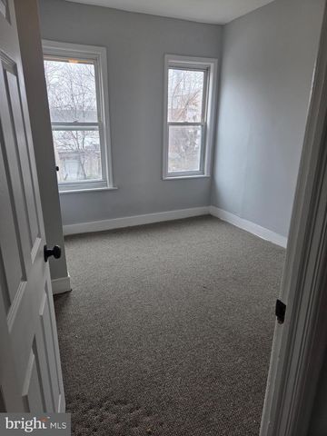 19 CUYLER AVE, Trenton, NJ 08609