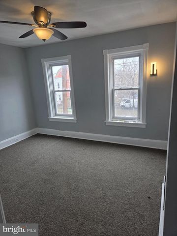 19 CUYLER AVE, Trenton, NJ 08609